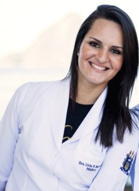 Dra. Lívia Barreto